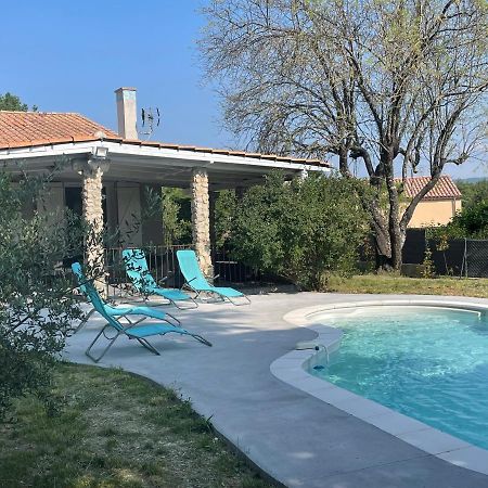 Villa Camille Céreste Екстериор снимка